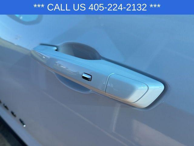 new 2026 Chevrolet Equinox car, priced at $33,385