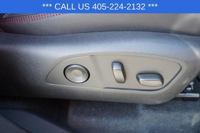new 2025 Chevrolet Traverse car, priced at $55,440