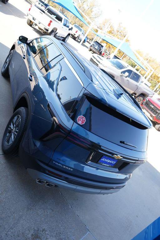 new 2026 Chevrolet Traverse car, priced at $41,565