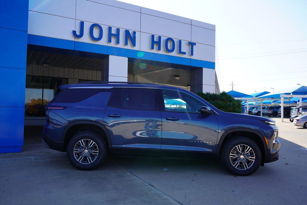 new 2026 Chevrolet Traverse car, priced at $41,565