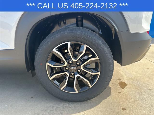 new 2025 Chevrolet TrailBlazer car, priced at $28,250