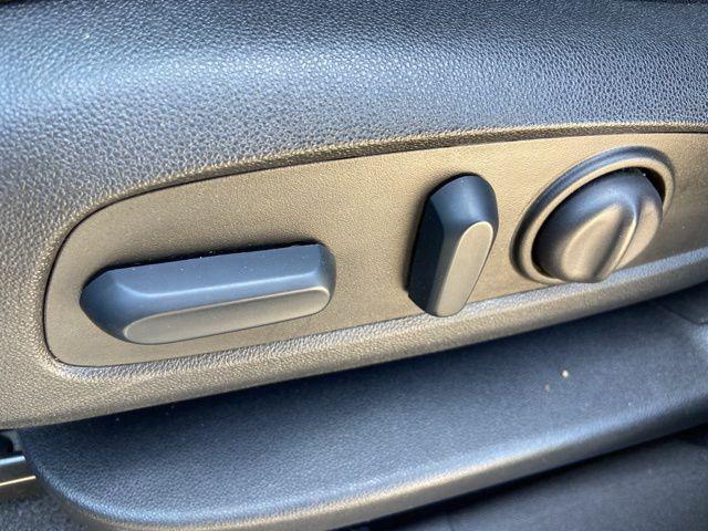 used 2023 Chevrolet Equinox car, priced at $21,500