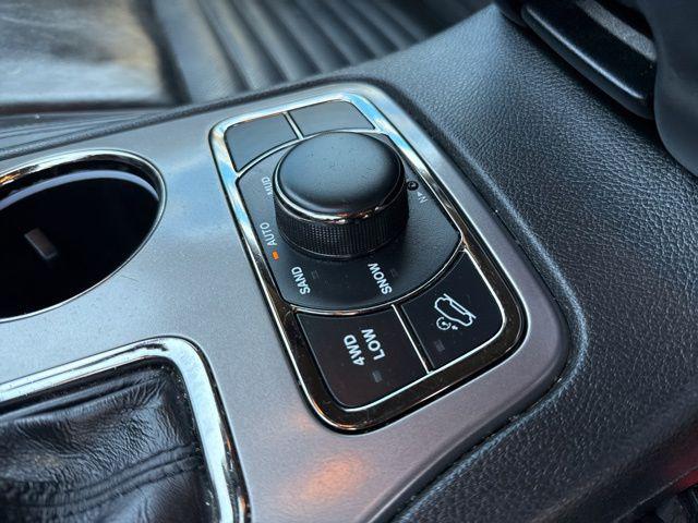 used 2021 Jeep Grand Cherokee car, priced at $30,443