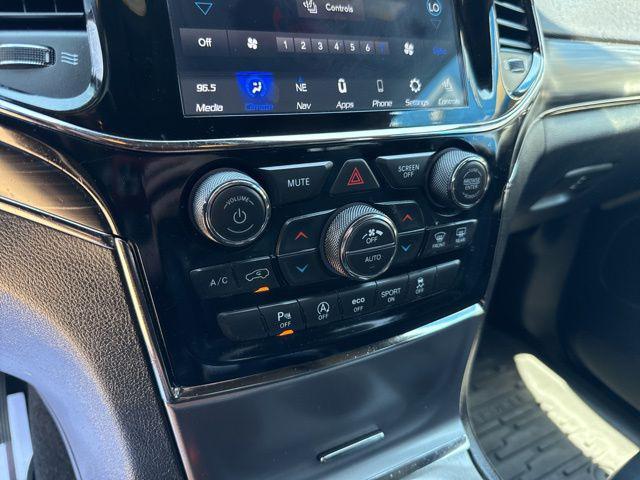 used 2021 Jeep Grand Cherokee car, priced at $30,443