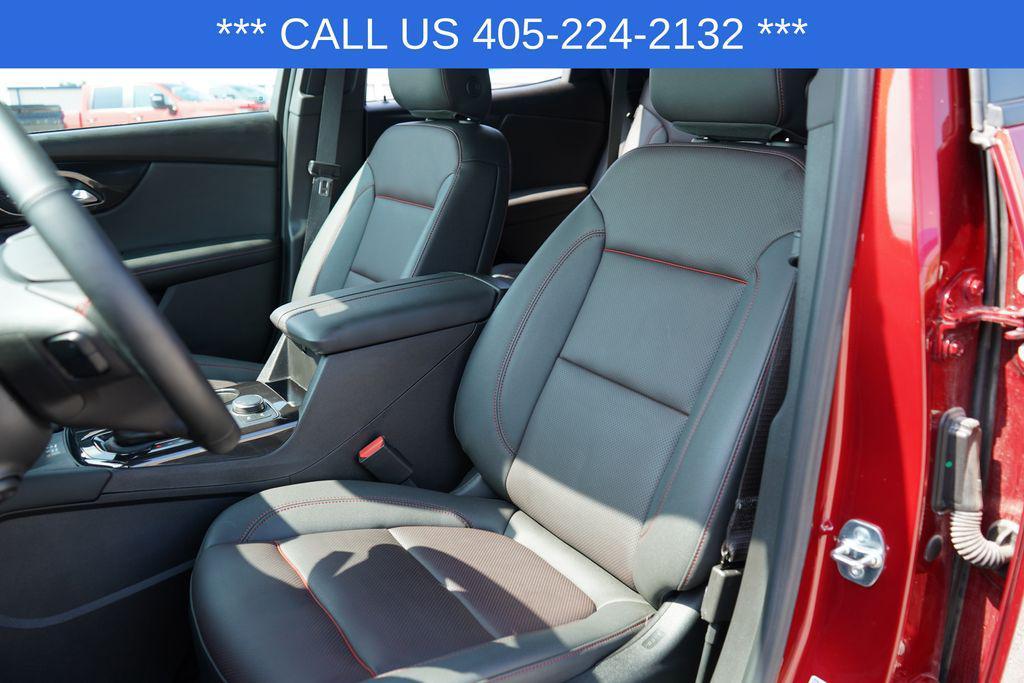 used 2025 Chevrolet Blazer car, priced at $40,900