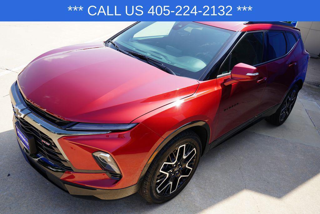 used 2025 Chevrolet Blazer car, priced at $40,900