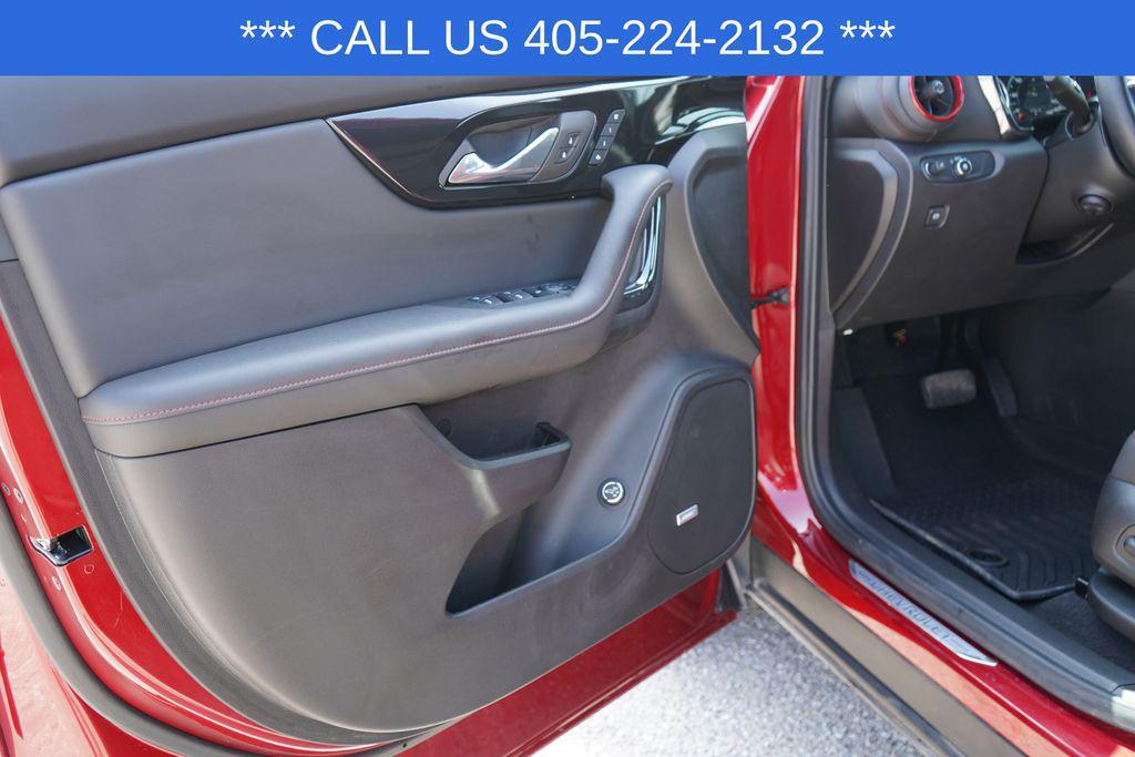 used 2025 Chevrolet Blazer car, priced at $40,900