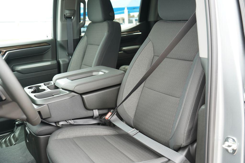 new 2025 Chevrolet Silverado 1500 car, priced at $57,250