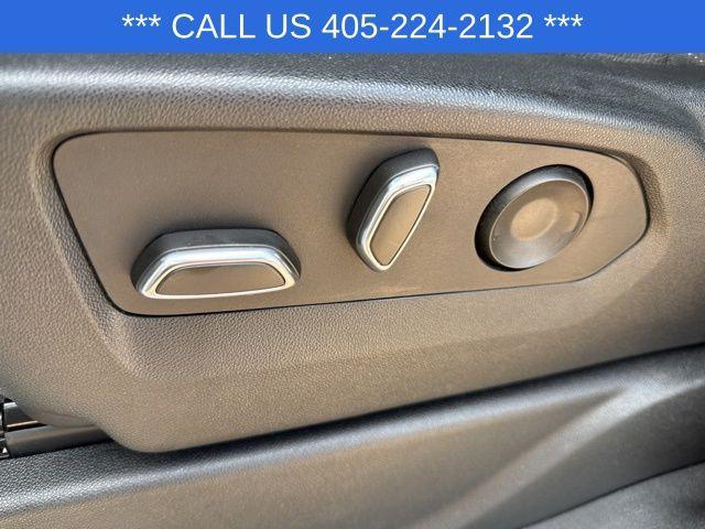 used 2023 GMC Yukon XL car, priced at $58,900