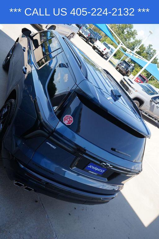 used 2024 Chevrolet Traverse car, priced at $49,990