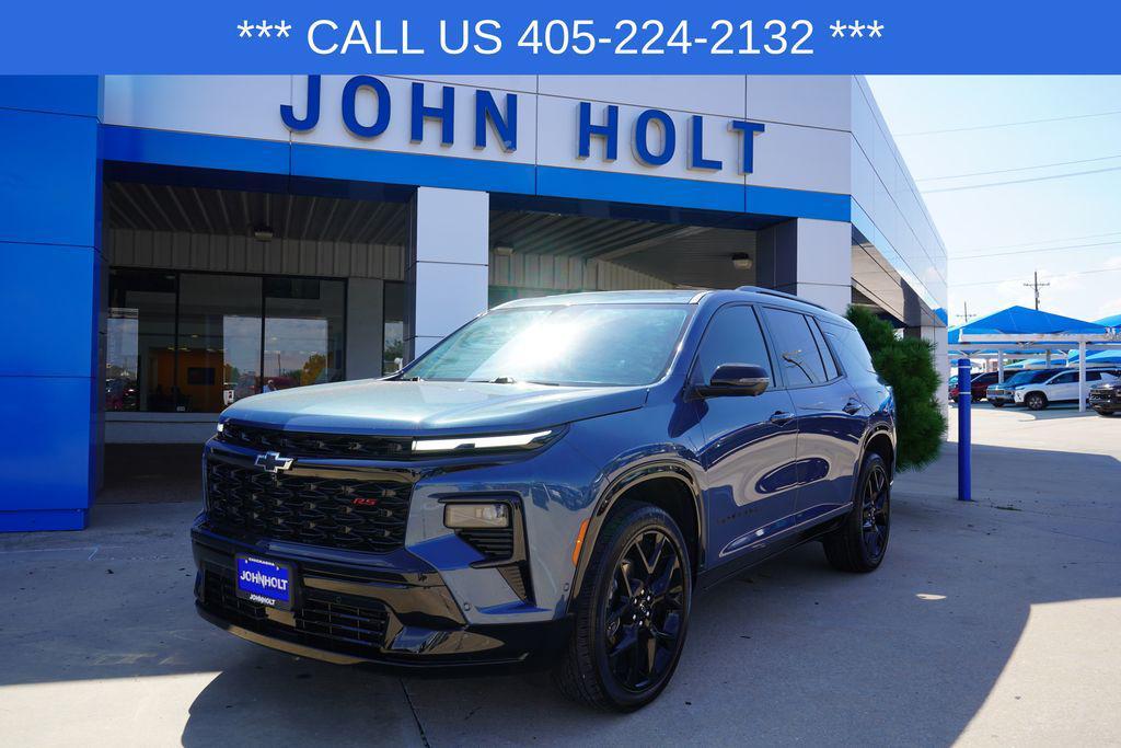 used 2024 Chevrolet Traverse car, priced at $49,990