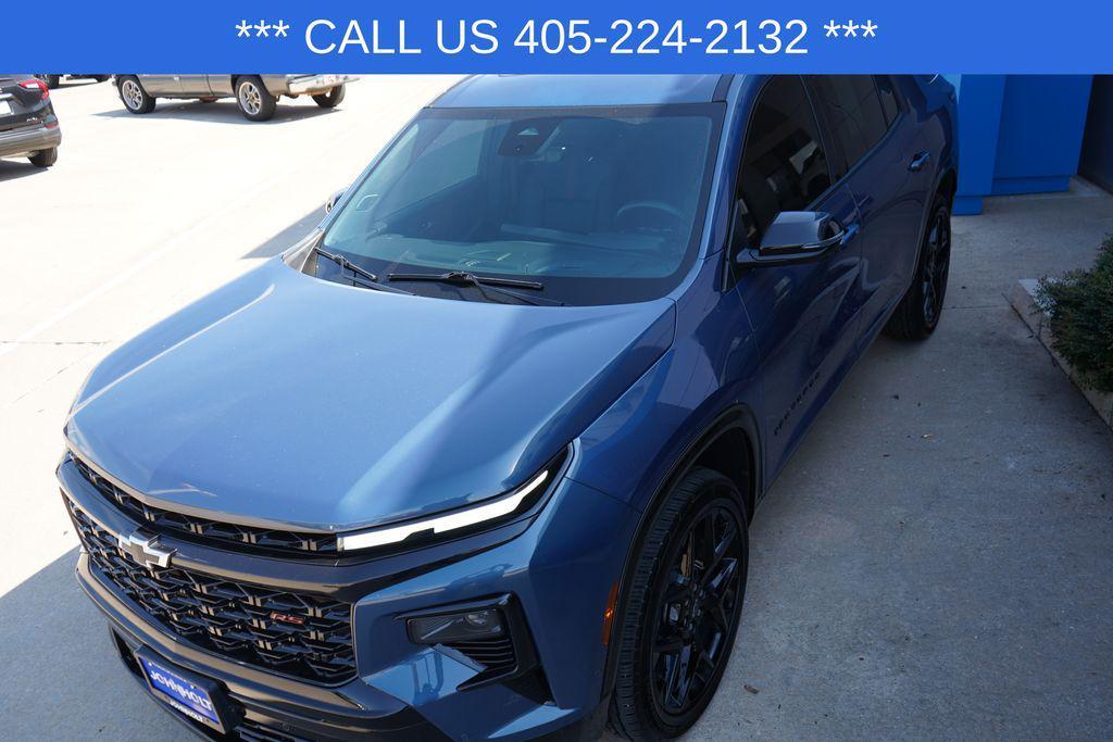 used 2024 Chevrolet Traverse car, priced at $49,990