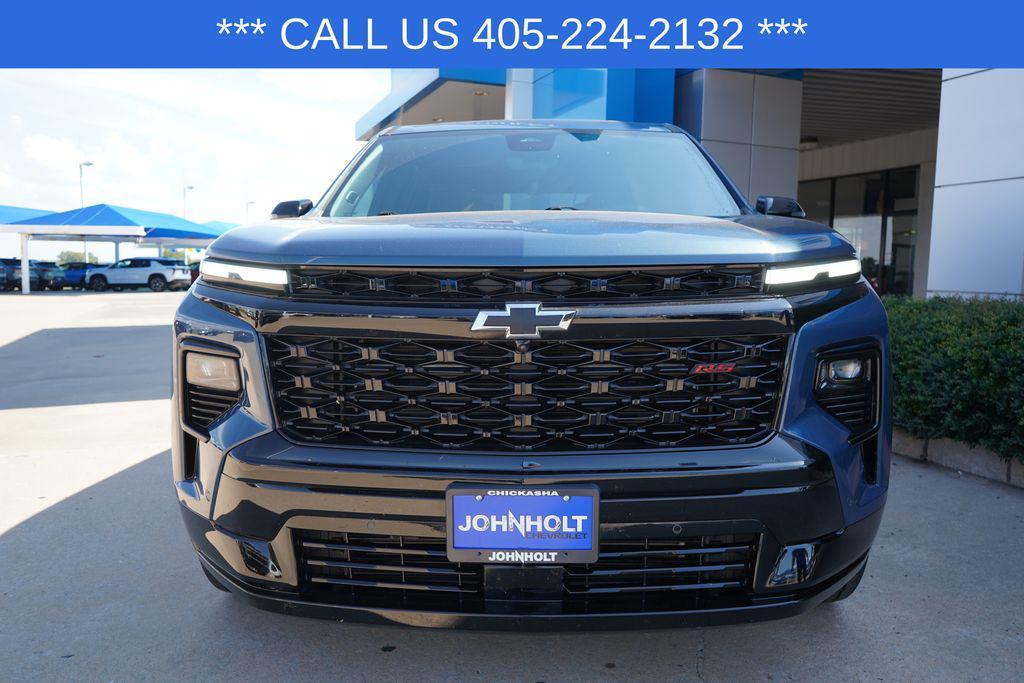 used 2024 Chevrolet Traverse car, priced at $49,990