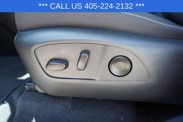 used 2024 Chevrolet Traverse car, priced at $39,598