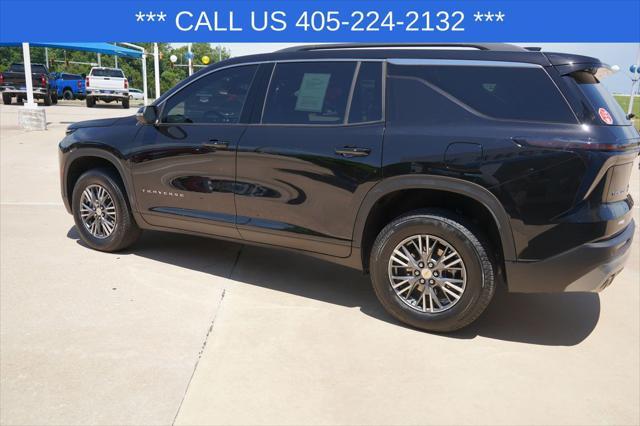 used 2024 Chevrolet Traverse car, priced at $39,598