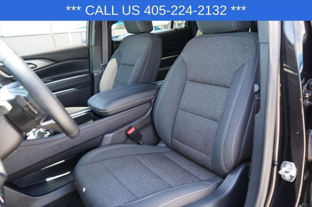 used 2024 Chevrolet Traverse car, priced at $39,598