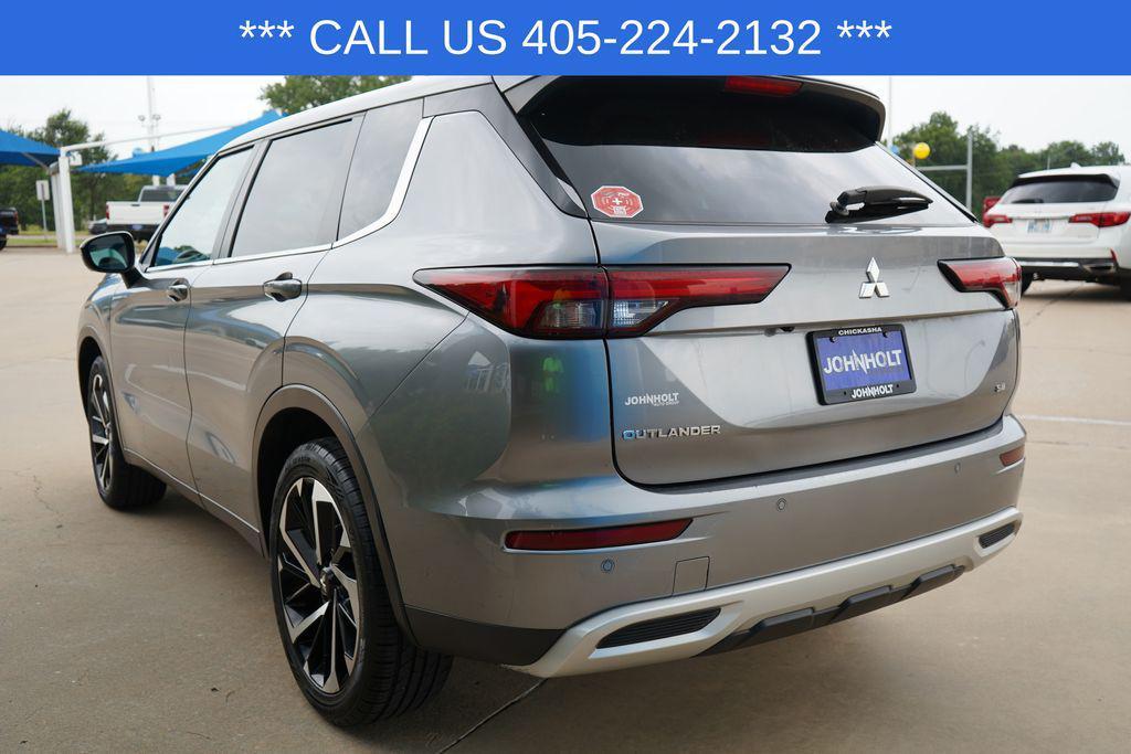 used 2023 Mitsubishi Outlander car, priced at $22,900