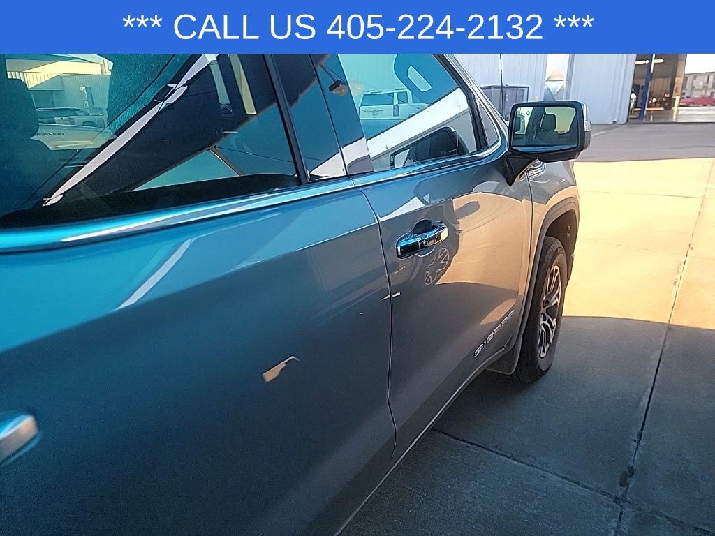 used 2025 GMC Sierra 1500 car, priced at $46,137