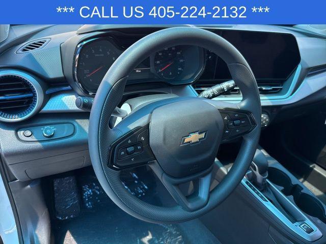 new 2025 Chevrolet Trax car, priced at $23,000