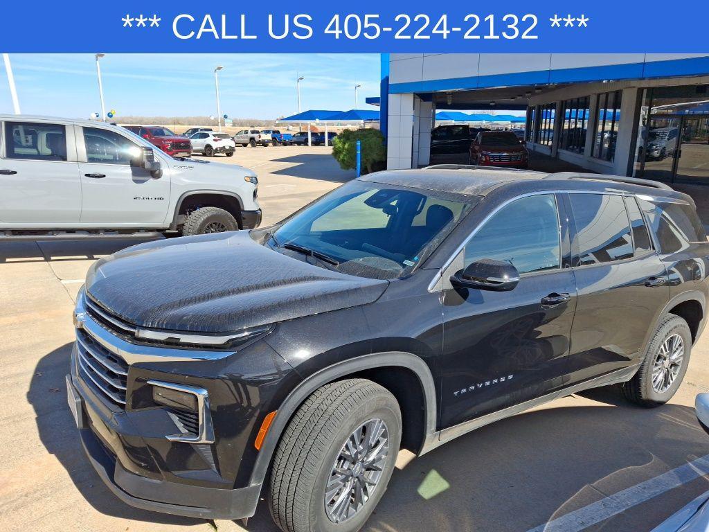 used 2025 Chevrolet Traverse car, priced at $36,029