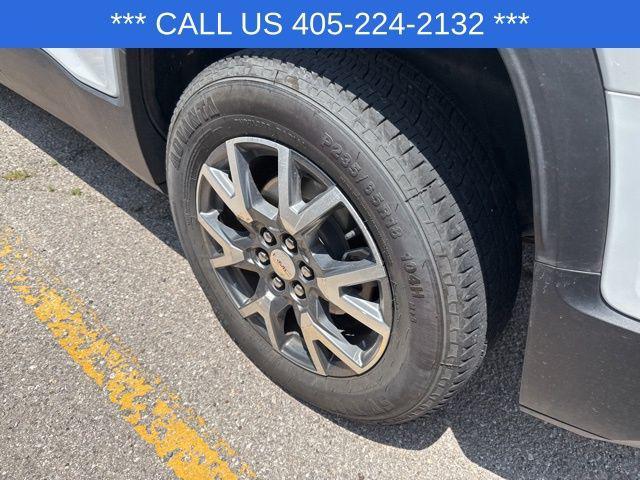 used 2023 GMC Acadia car, priced at $28,299