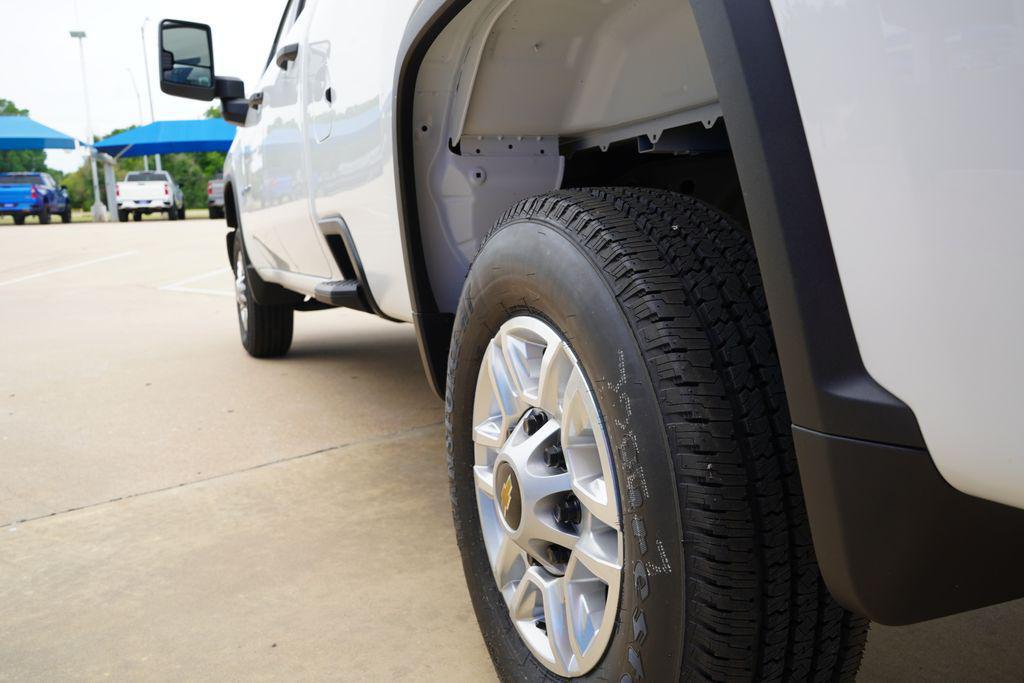 new 2025 Chevrolet Silverado 2500 car, priced at $50,230
