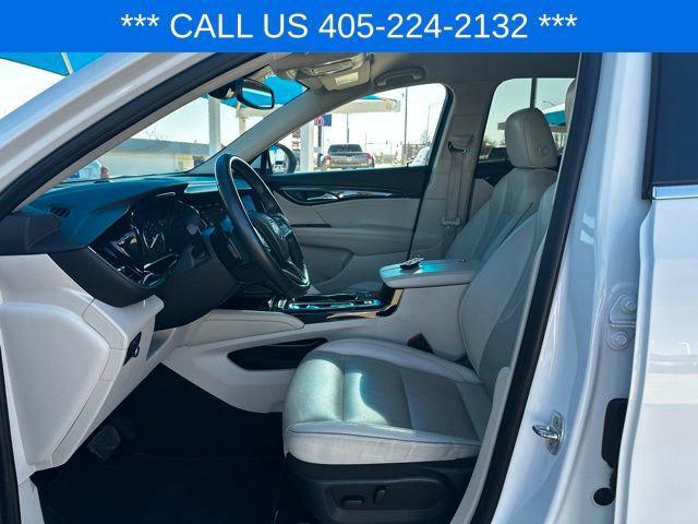 used 2023 Buick Envision car, priced at $25,000