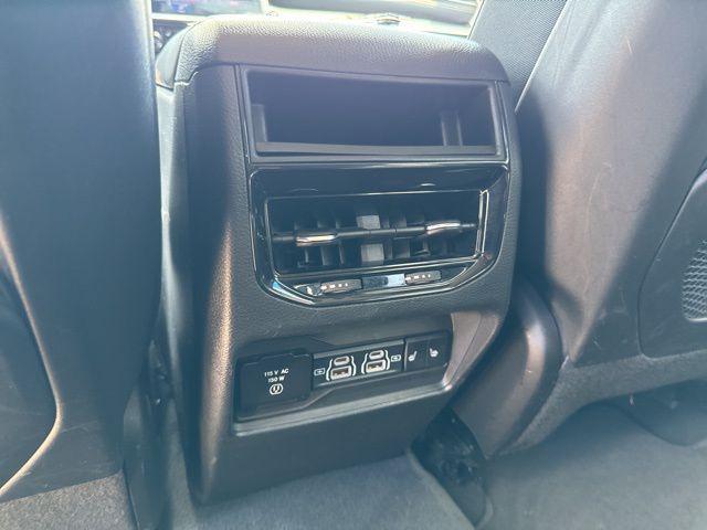 used 2023 Jeep Grand Cherokee car, priced at $27,554