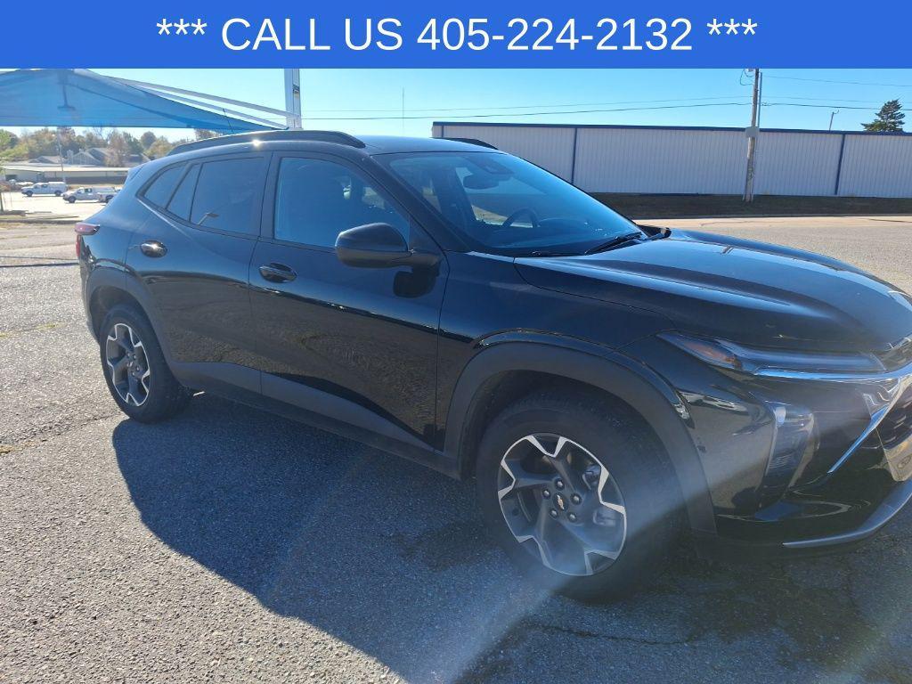 used 2024 Chevrolet Trax car, priced at $21,188