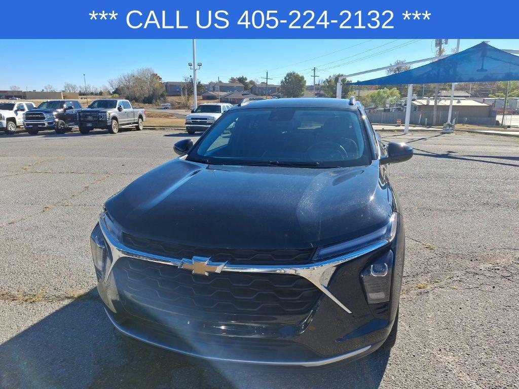 used 2024 Chevrolet Trax car, priced at $21,188