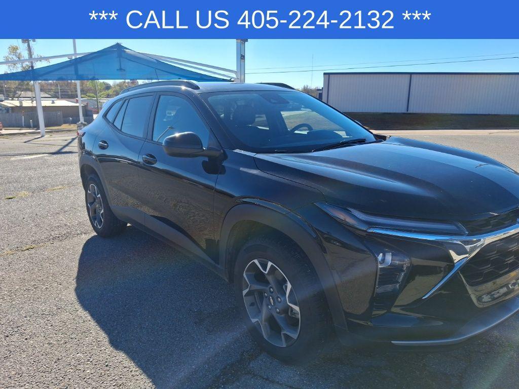 used 2024 Chevrolet Trax car, priced at $21,188