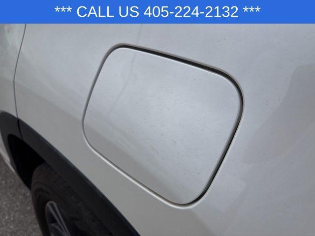 used 2017 Toyota Highlander car, priced at $17,991