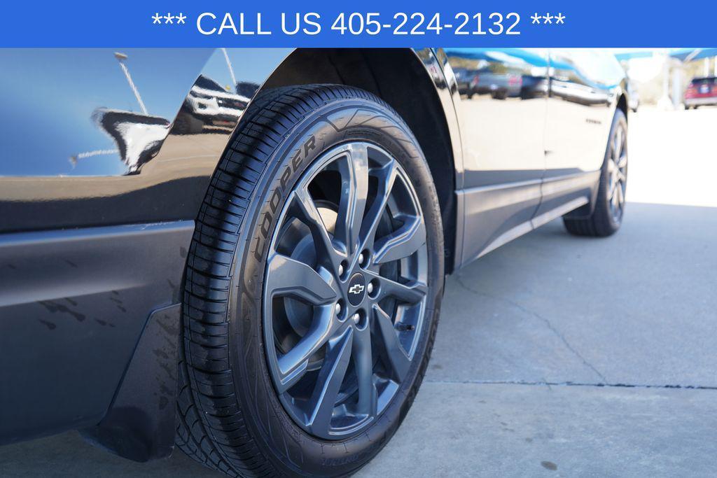 used 2022 Chevrolet Equinox car, priced at $21,454