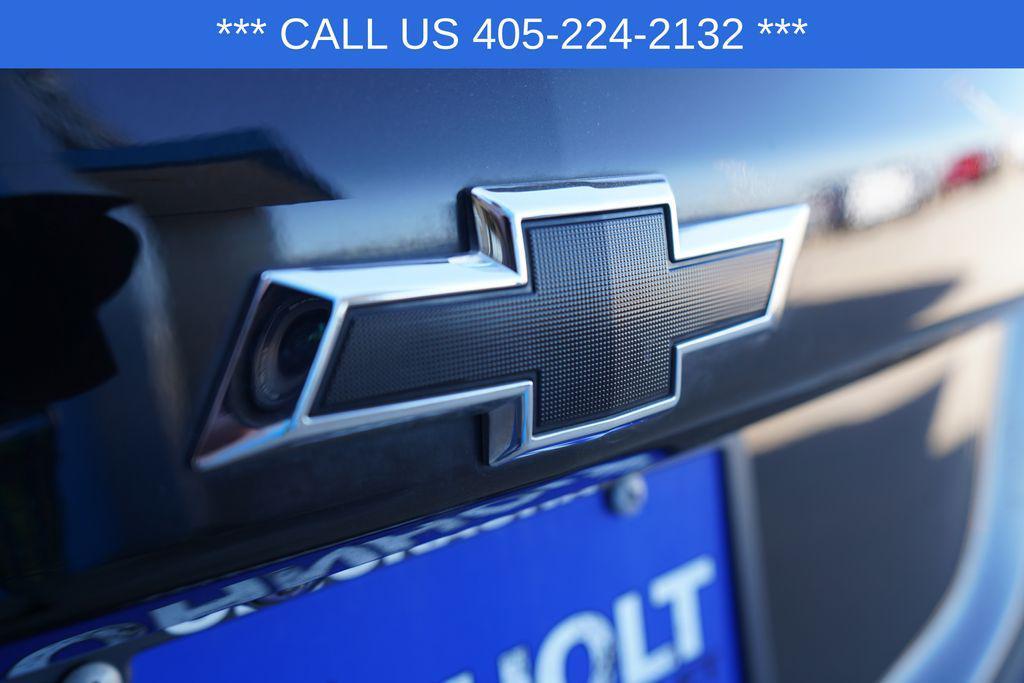 used 2022 Chevrolet Equinox car, priced at $21,454