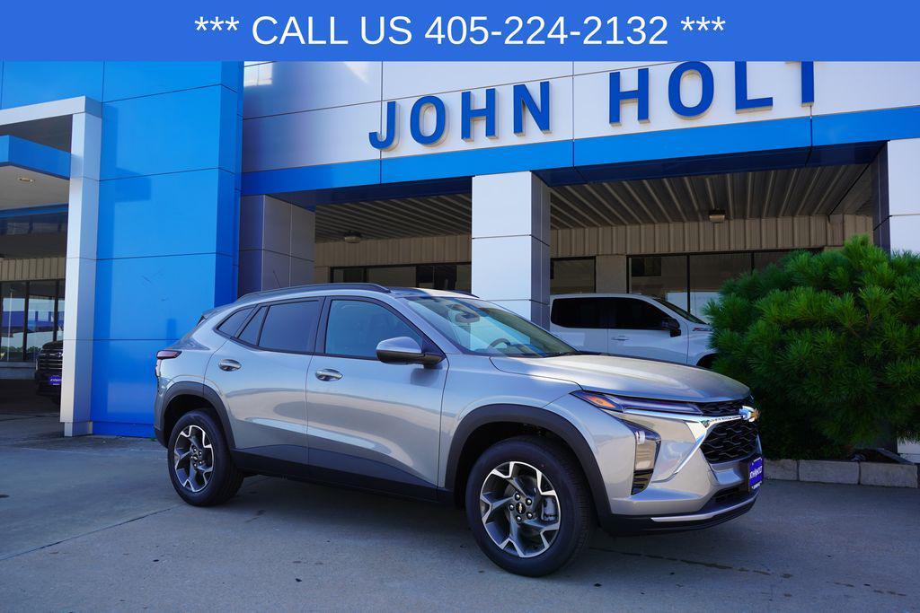 new 2025 Chevrolet Trax car, priced at $24,500