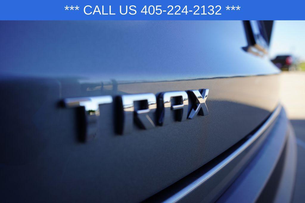 new 2025 Chevrolet Trax car, priced at $24,500