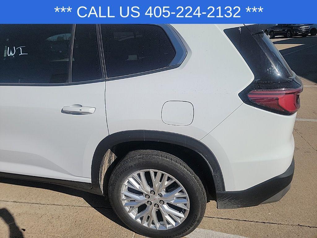 used 2024 GMC Acadia car, priced at $38,775