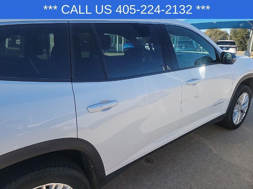 used 2024 GMC Acadia car, priced at $38,775