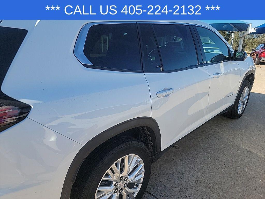 used 2024 GMC Acadia car, priced at $38,775