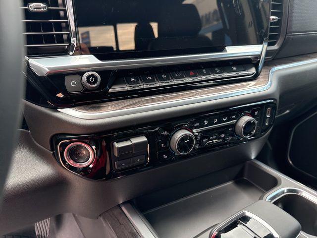 new 2025 Chevrolet Silverado 1500 car, priced at $60,622