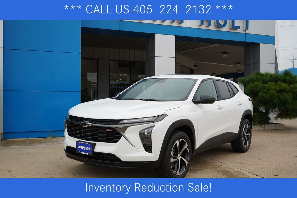 new 2025 Chevrolet Trax car, priced at $24,750