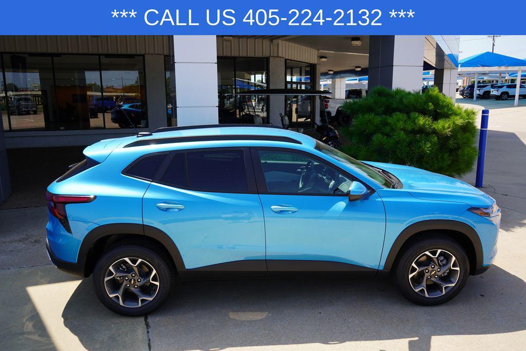 new 2025 Chevrolet Trax car, priced at $24,285