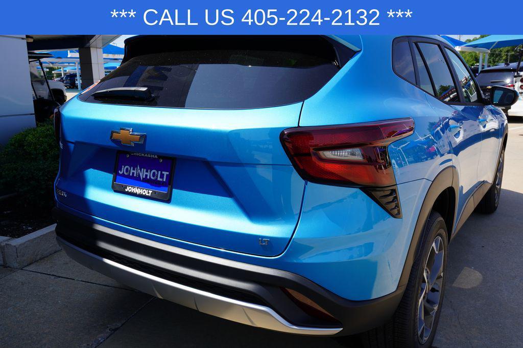 new 2025 Chevrolet Trax car, priced at $24,285