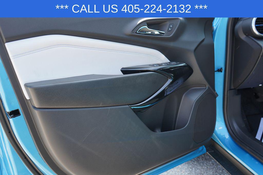 new 2025 Chevrolet Trax car, priced at $24,285