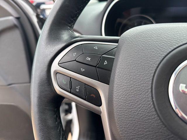 used 2019 Jeep Cherokee car, priced at $19,900
