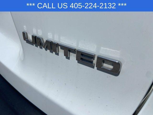 used 2019 Jeep Cherokee car, priced at $22,000