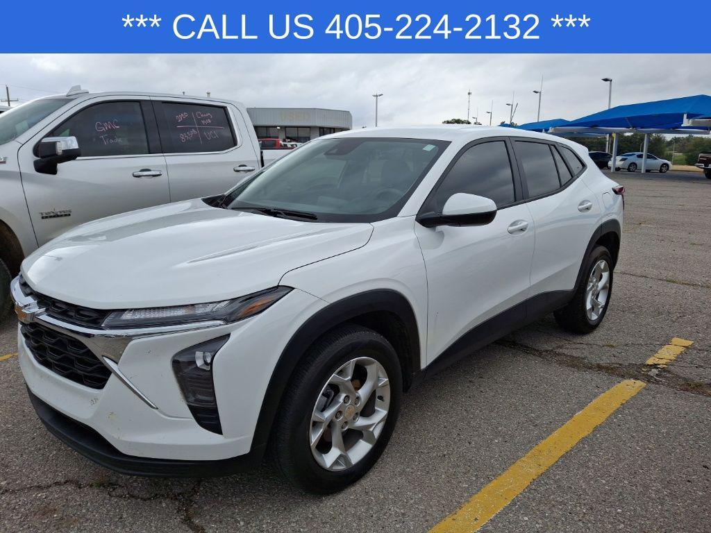 used 2024 Chevrolet Trax car, priced at $20,991