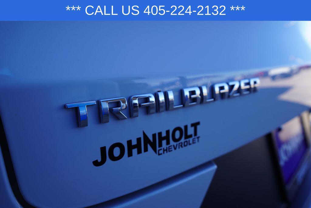 used 2025 Chevrolet TrailBlazer car, priced at $20,489