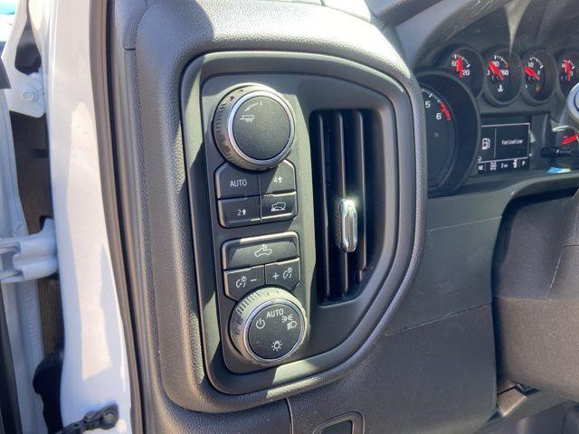 new 2025 Chevrolet Silverado 1500 car, priced at $41,670