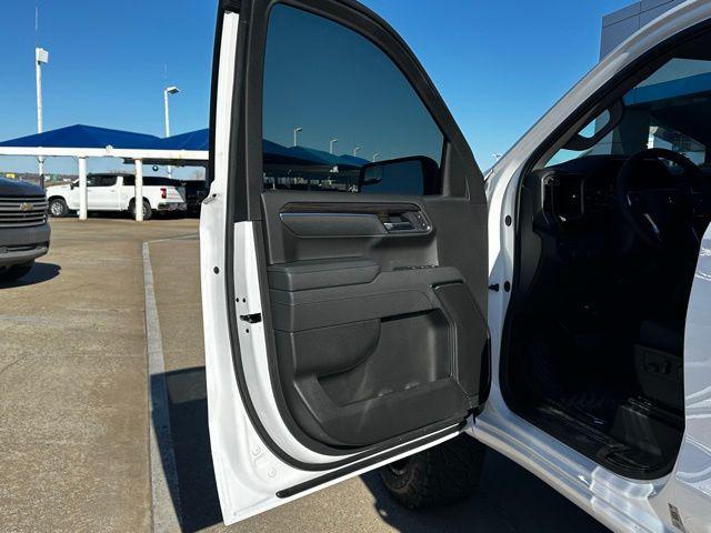 new 2025 Chevrolet Silverado 1500 car, priced at $62,000